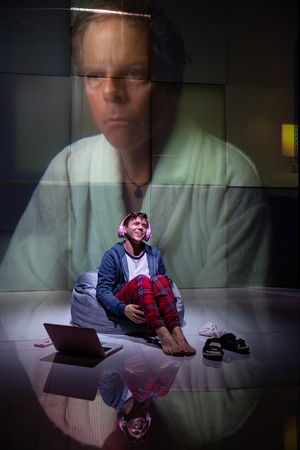 Jassa Ahluwalia, Greg Germann  Photo