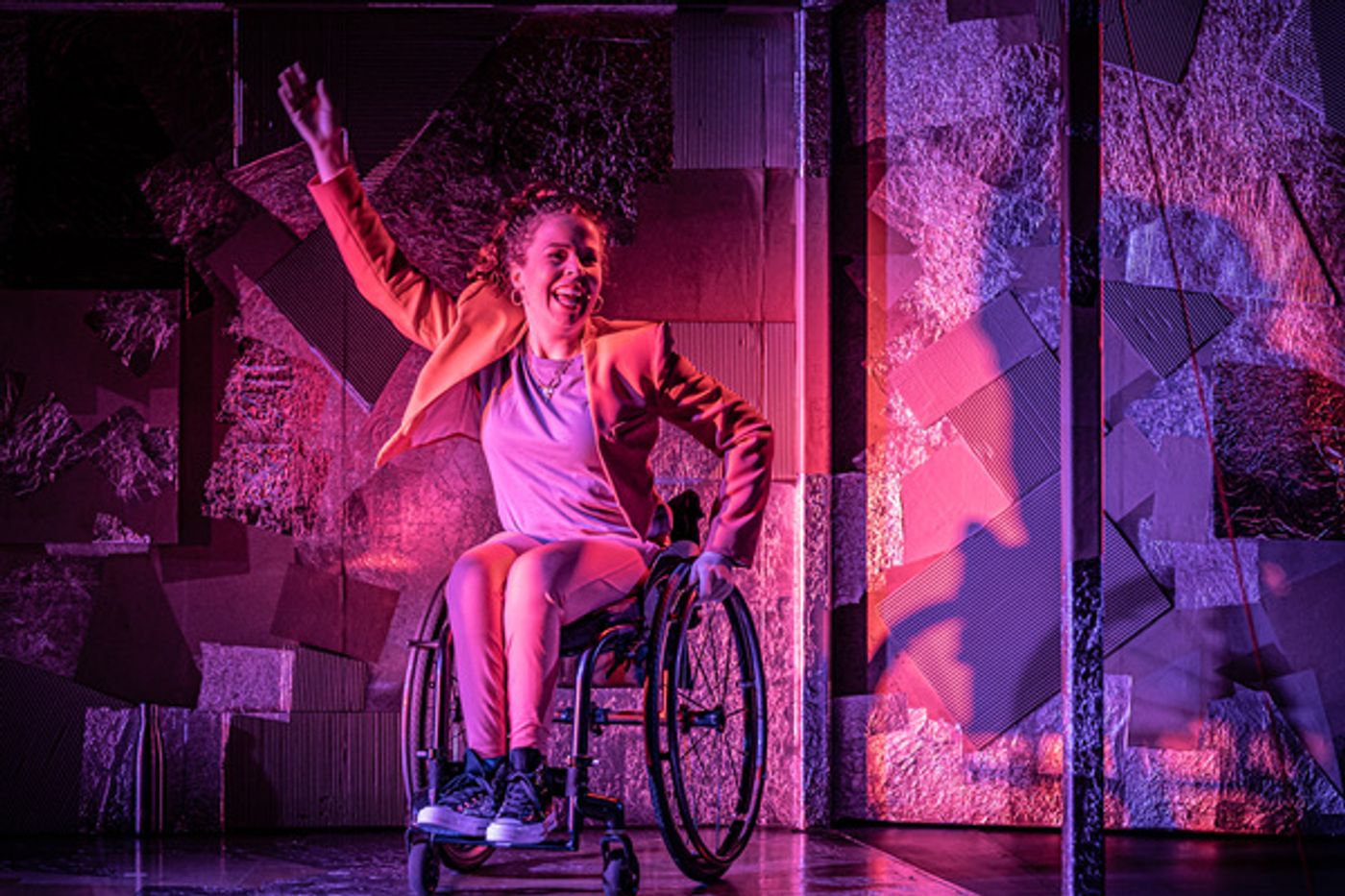 Photo Flash: First Look at REASONS YOU SHOULD(N'T) LOVE ME at the Kiln Theatre  Image