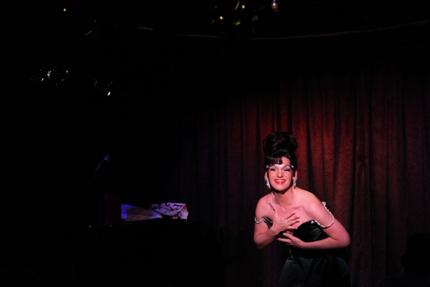 Photo Flash:  Gloria Swansong & Maxie Factor Sparkle With Glamour in A NIGHT OF ESCAPE at Don't Tell Mama  Image