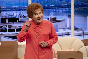 Tovah Feldshuh @ BroadwayWorld Tovah Feldshuh Photo