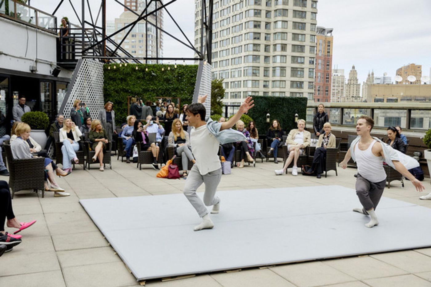 Photo Flash: iHeartDance Celebrates 10-Sold Out Performances on The Empire Hotel Rooftop  Image