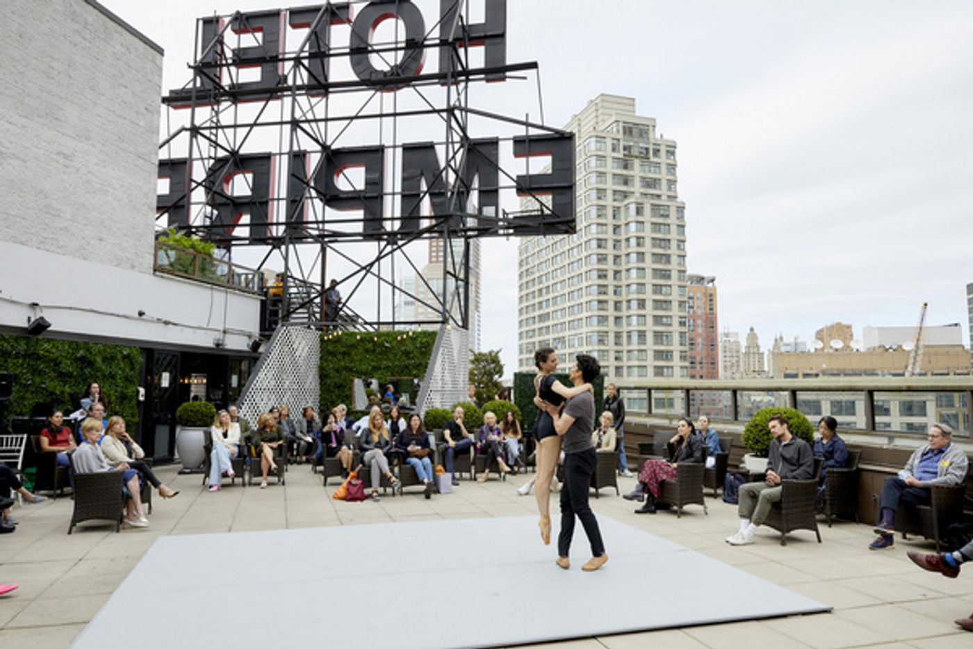 Photo Flash: iHeartDance Celebrates 10-Sold Out Performances on The Empire Hotel Rooftop  Image