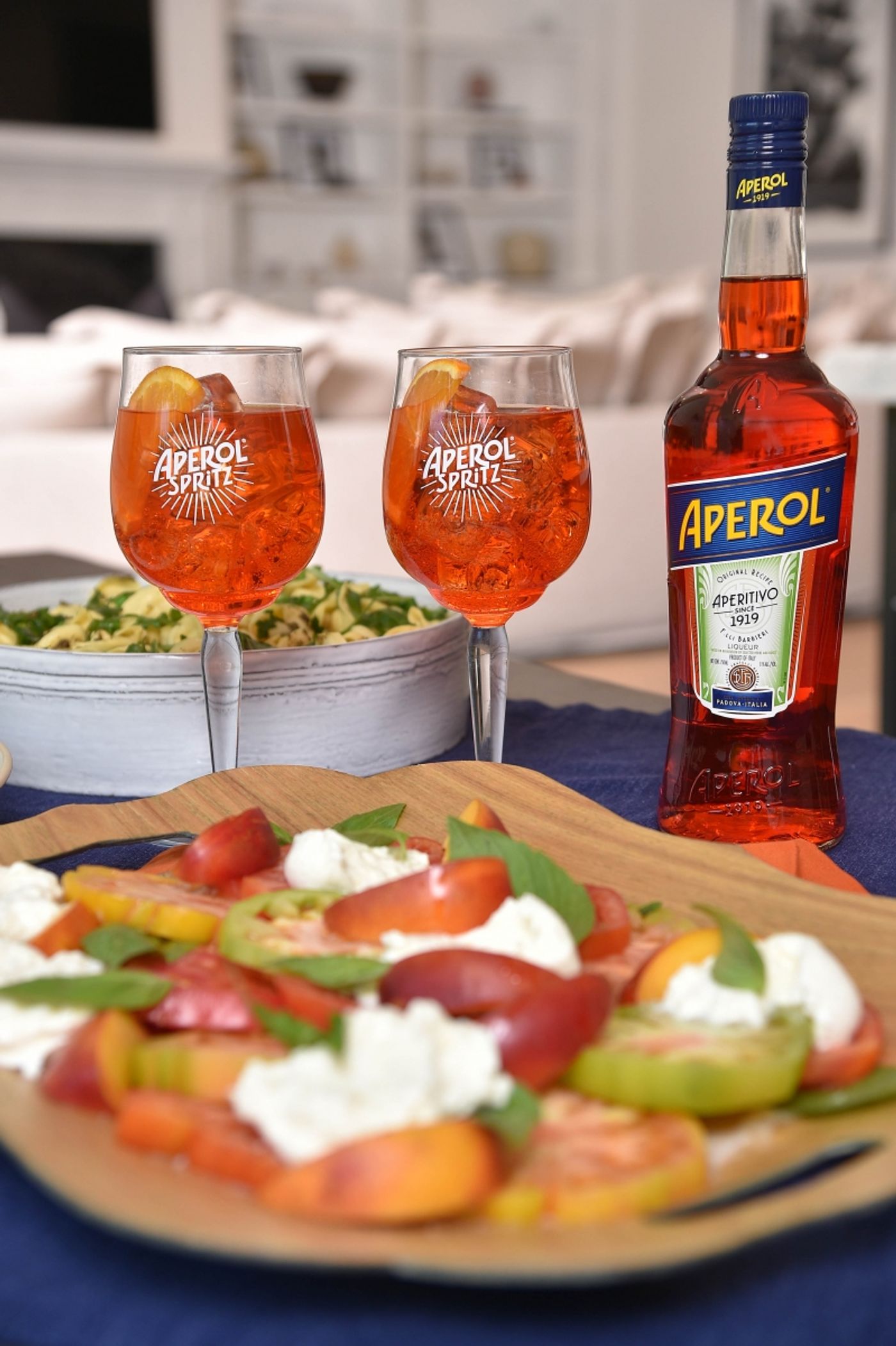Welcome Summer with APEROL SPRITZ and Tia Mowry Welcome Summer with APEROL SPRITZ and Tia Mowry Image