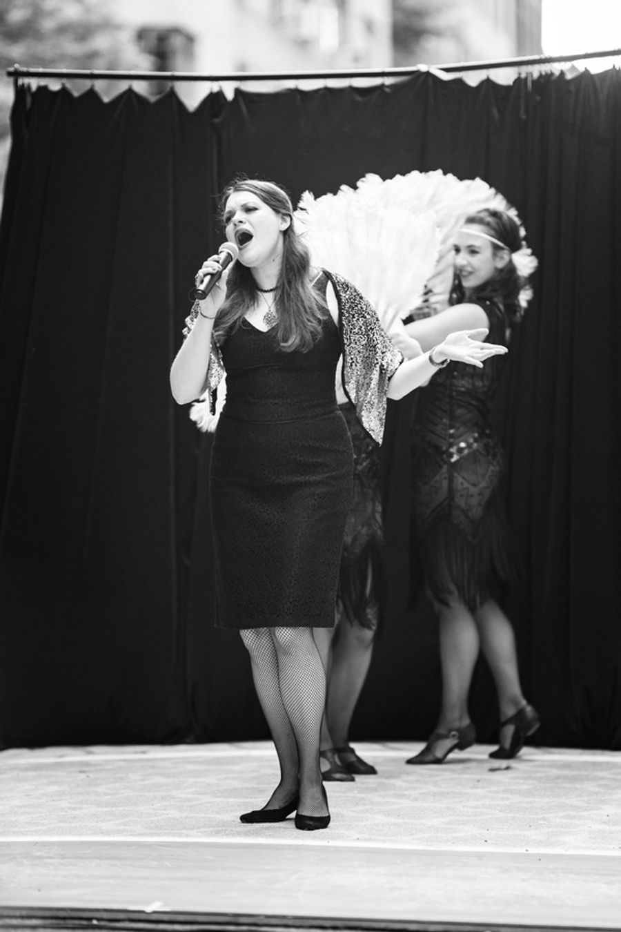 Photo Flash: Guilty Pleasures Cabaret Dazzles NYC Streets with SIDEWALK SPEAKEASY Image