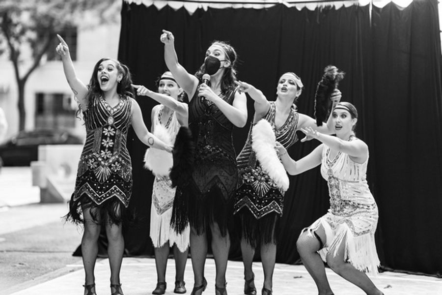 Photo Flash: Guilty Pleasures Cabaret Dazzles NYC Streets with SIDEWALK SPEAKEASY Image