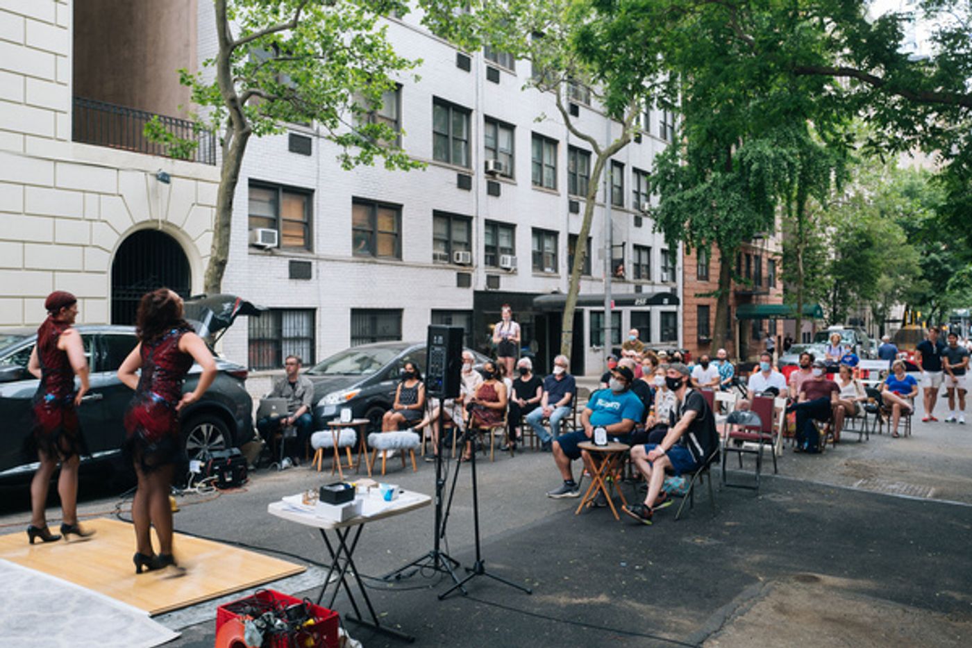 Photo Flash: Guilty Pleasures Cabaret Dazzles NYC Streets with SIDEWALK SPEAKEASY Photo Flash: Guilty Pleasures Cabaret Dazzles NYC Streets with SIDEWALK SPEAKEASY Image