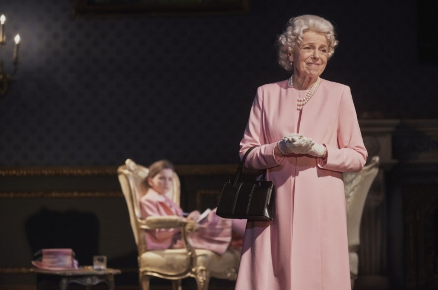 Znovuotevřená divadla v Praze  Image