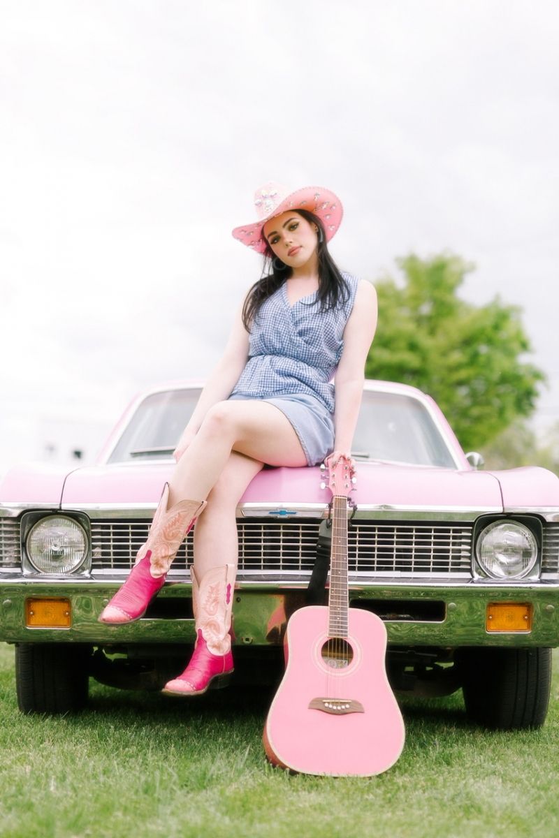 Review: Outrageously Camp SLOPPY BONNIE Trades on Stereotypes and Cliches  Image