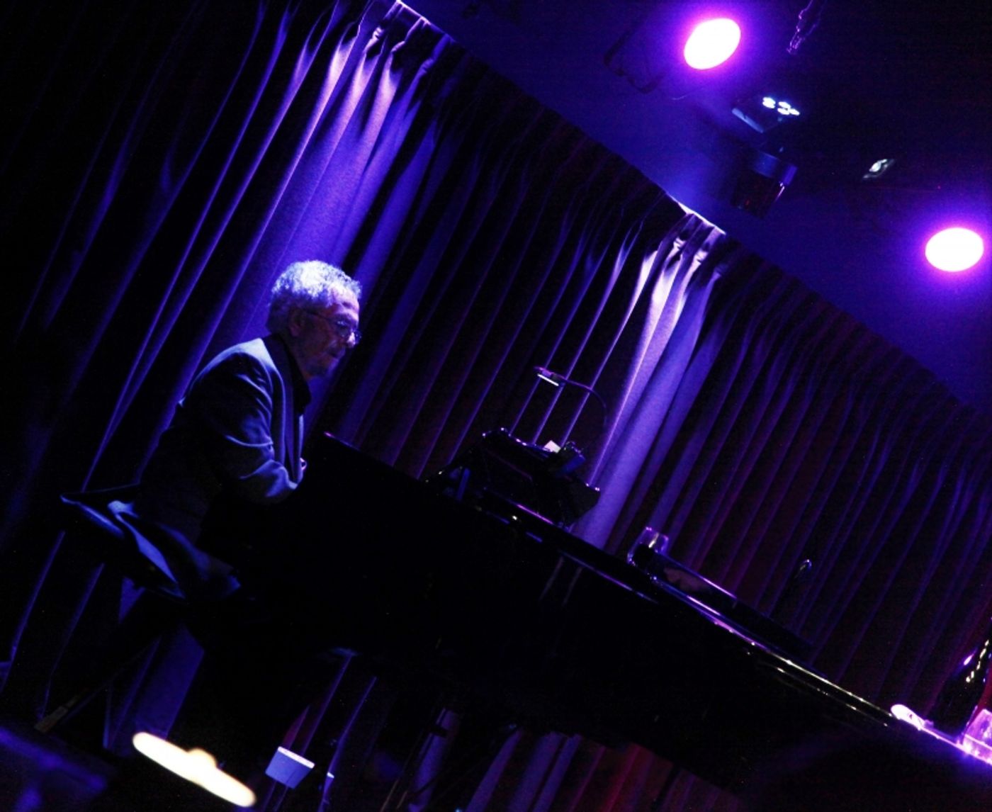 Photo Flash: Nicolas 'The Comeback Kid' King Takes The Green Room 42 By Storm To Dazzling Effect Photo Flash: Nicolas 'The Comeback Kid' King Takes The Green Room 42 By Storm To Dazzling Effect Image