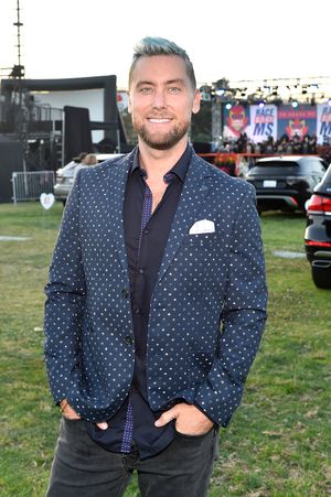  Lance Bass  Photo