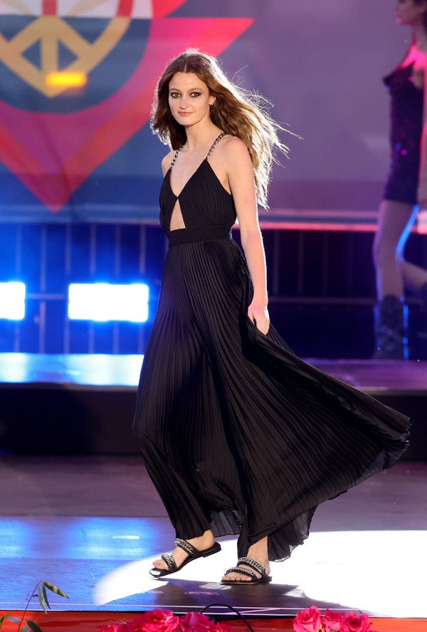 Photo Flash: Go Inside the 28th Annual Race to Erase MS Gala — photo 12 of 63