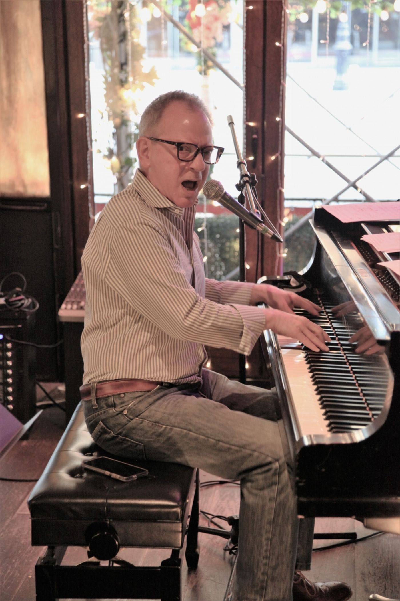 Review: The West Bank Cafe Doubles Down on Delightful Duo Shows  Image
