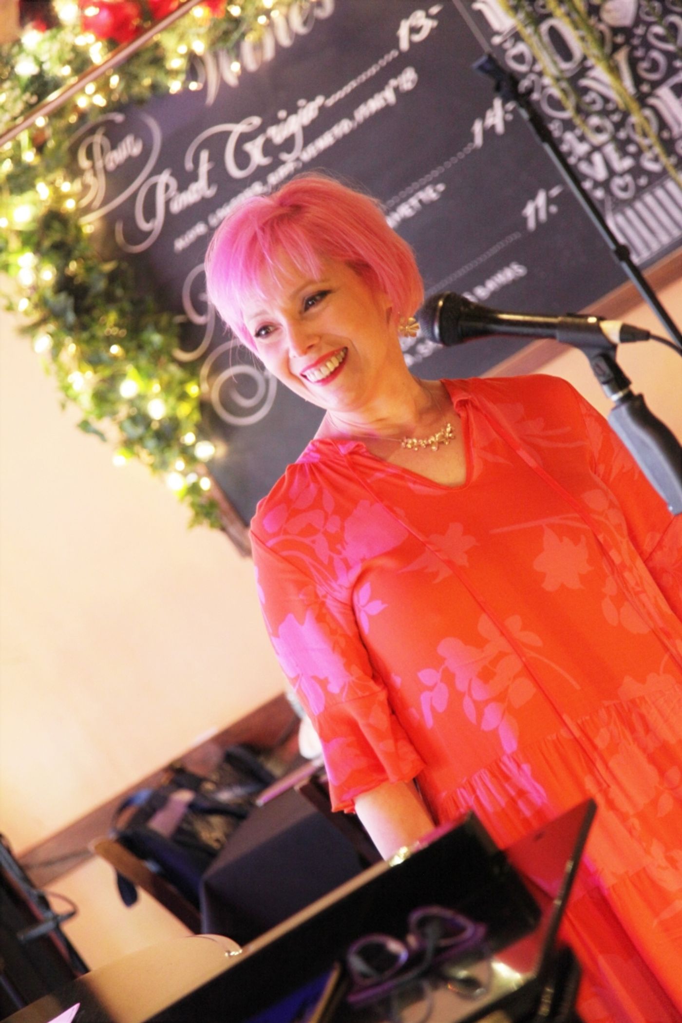 Review: The West Bank Cafe Doubles Down on Delightful Duo Shows  Image