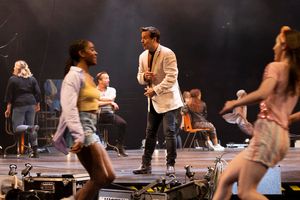 Time Howard and company Photo