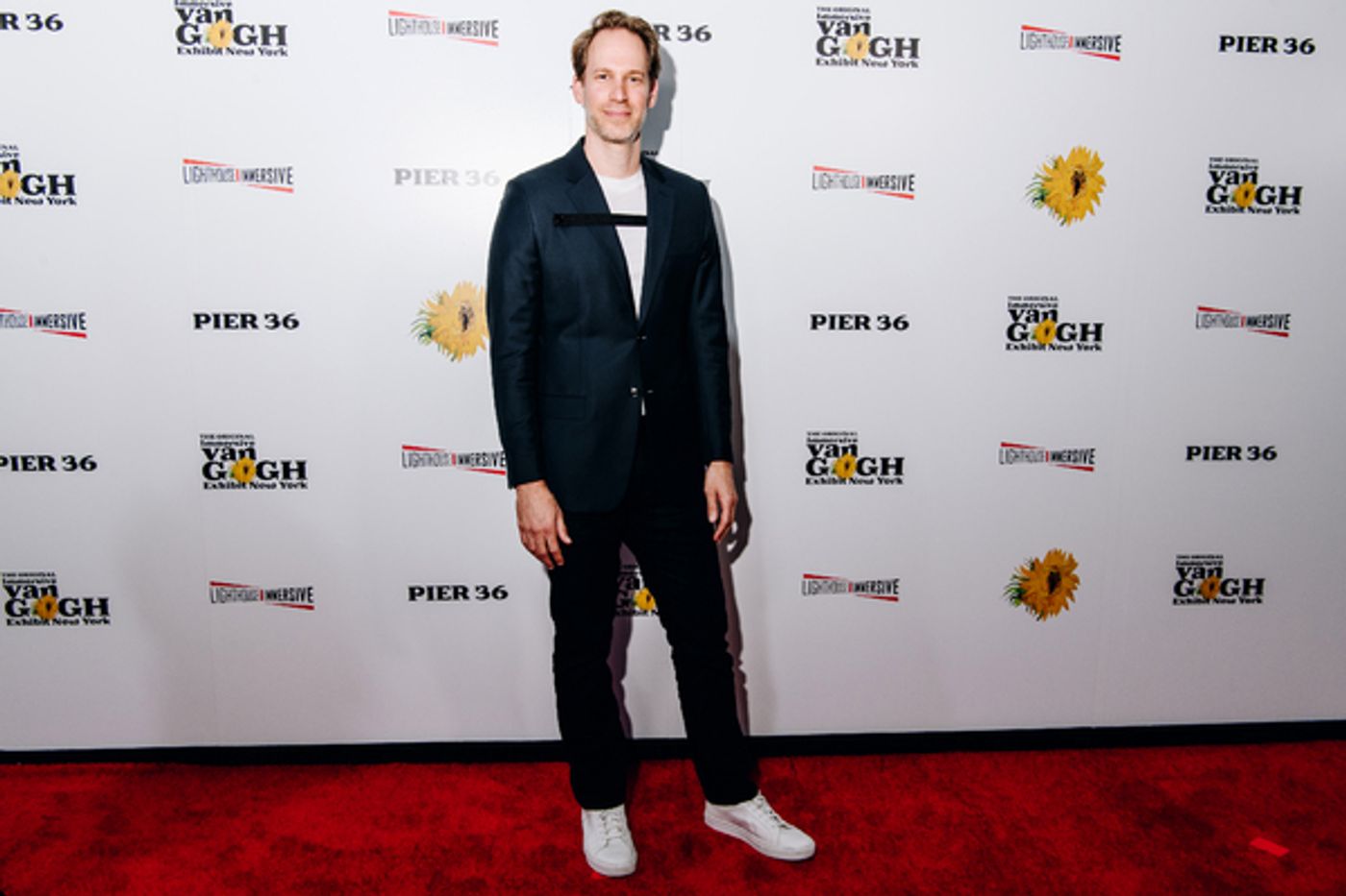 Photo Flash: On the Red Carpet at the Preview Event For IMMERSIVE VAN GOGH  Image