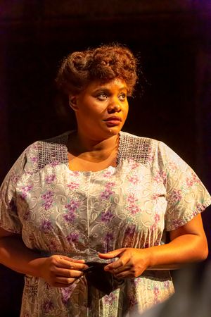 Dee Dee Batteast Photo