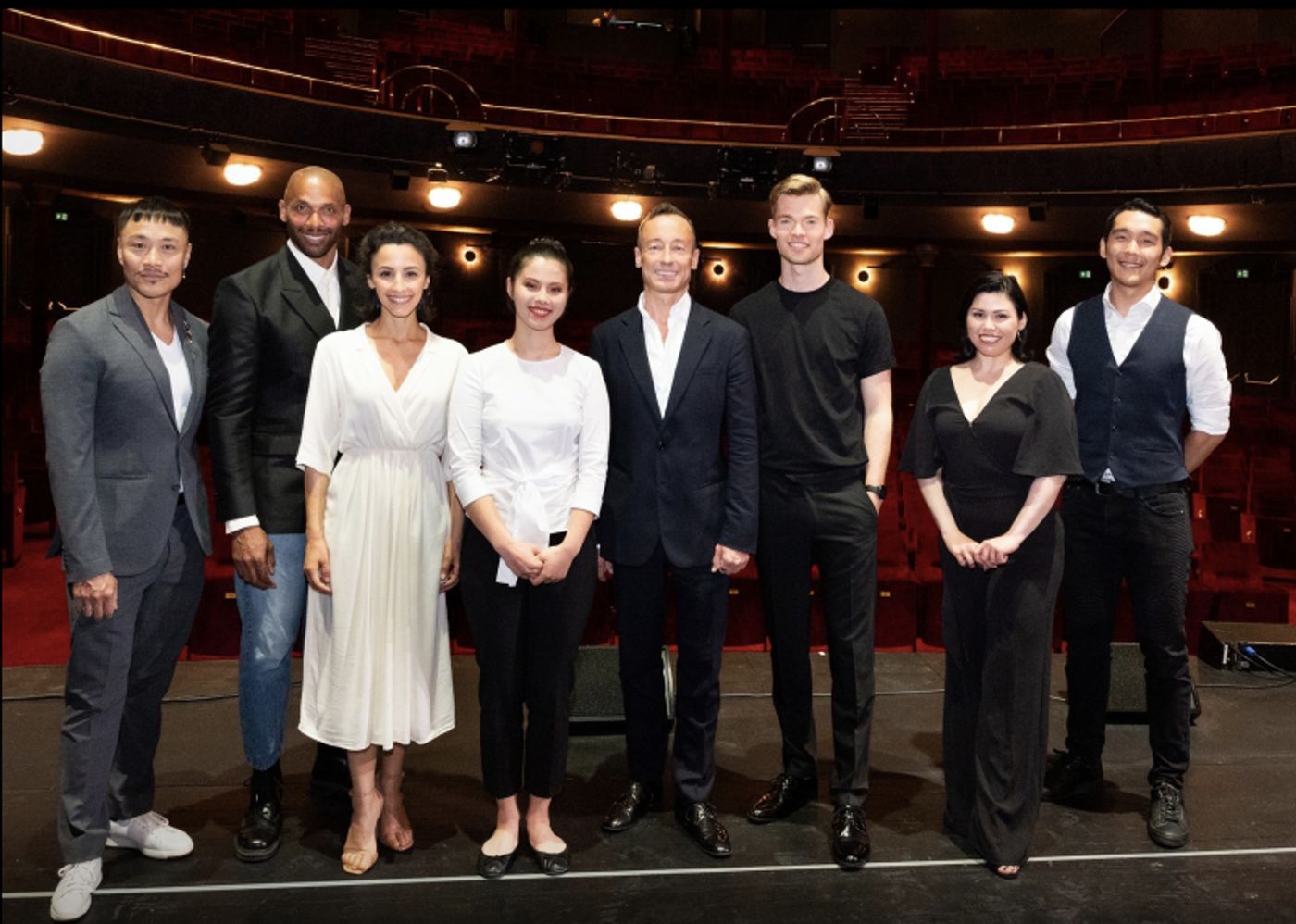 Review: MISS SAIGON at Raimund Theater  Image