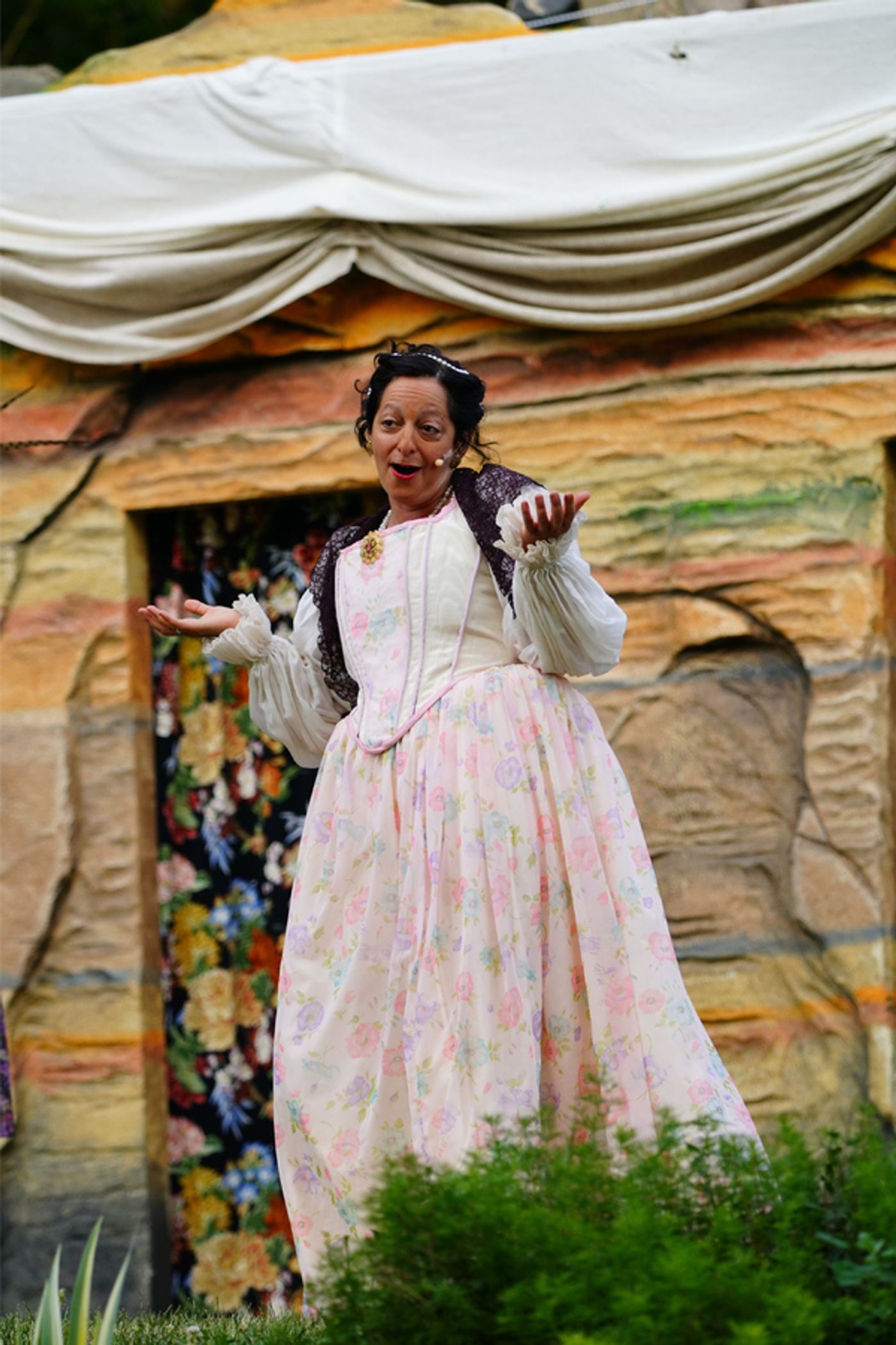 Photo Flash: South Dakota Shakespeare Festival Offers Comedy, Romance and Music with TWELFTH NIGHT Photo Flash: South Dakota Shakespeare Festival Offers Comedy, Romance and Music with TWELFTH NIGHT Image