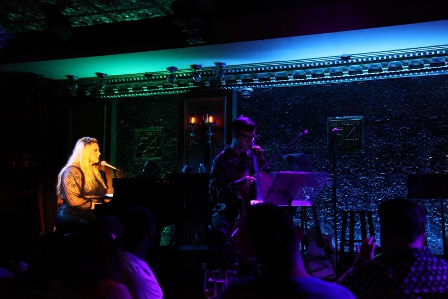 Review: SHAKINA NAYFACK Makes It Through In WHATEVER GETS YOU THROUGH IT at Feinstein's/54 Below Image