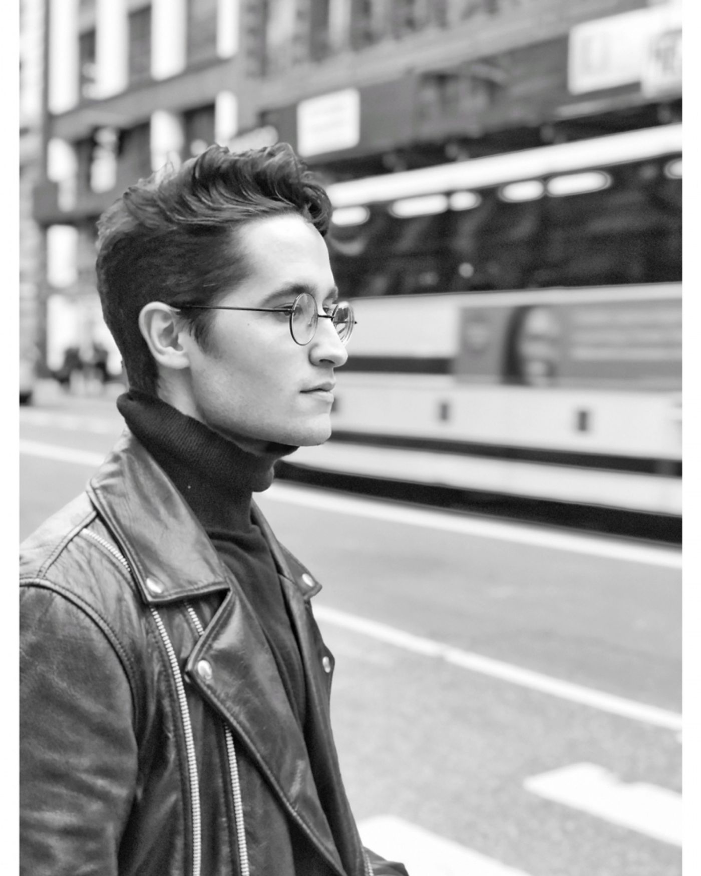 Interview: Michael Kushner of MICHAEL KUSHNER SINGS HIS HITS FOR PRIDE at Feinstein's/54 Below  Image