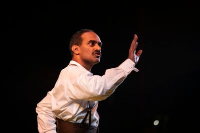 Esh Alladi Photo