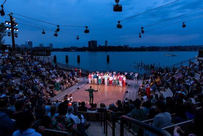 Michael McElroy Photo