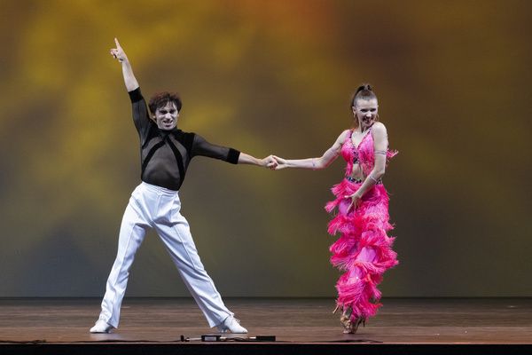 Photo Flash: Tiler Peck, Alex Wong, Ayodele Casel & More Take Part in Dance Against Cancer Event at Lincoln Center — photo 11 of 17