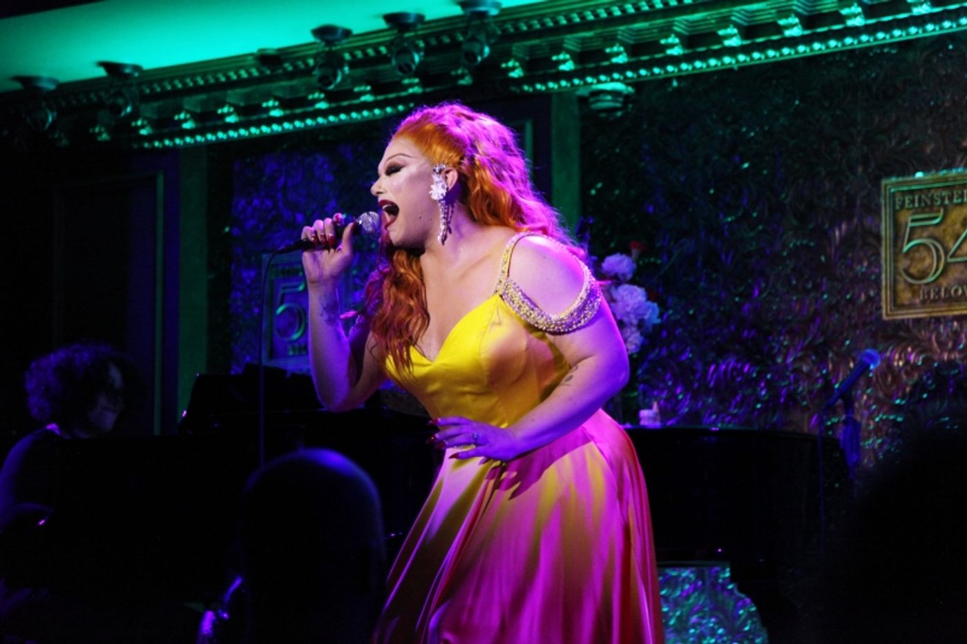 Review: ALEXIS MICHELLE Makes Her Mama Proud With PRIDE AT 54 at Feinstein's/54 Below  Image