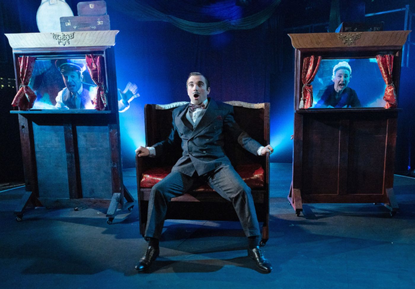 Photo Flash: See Matthew Kellett, Catrine Kirkman and Philip Lee in EXPRESS G&S at Pleasance Theatre Photo Flash: See Matthew Kellett, Catrine Kirkman and Philip Lee in EXPRESS G&S at Pleasance Theatre Image