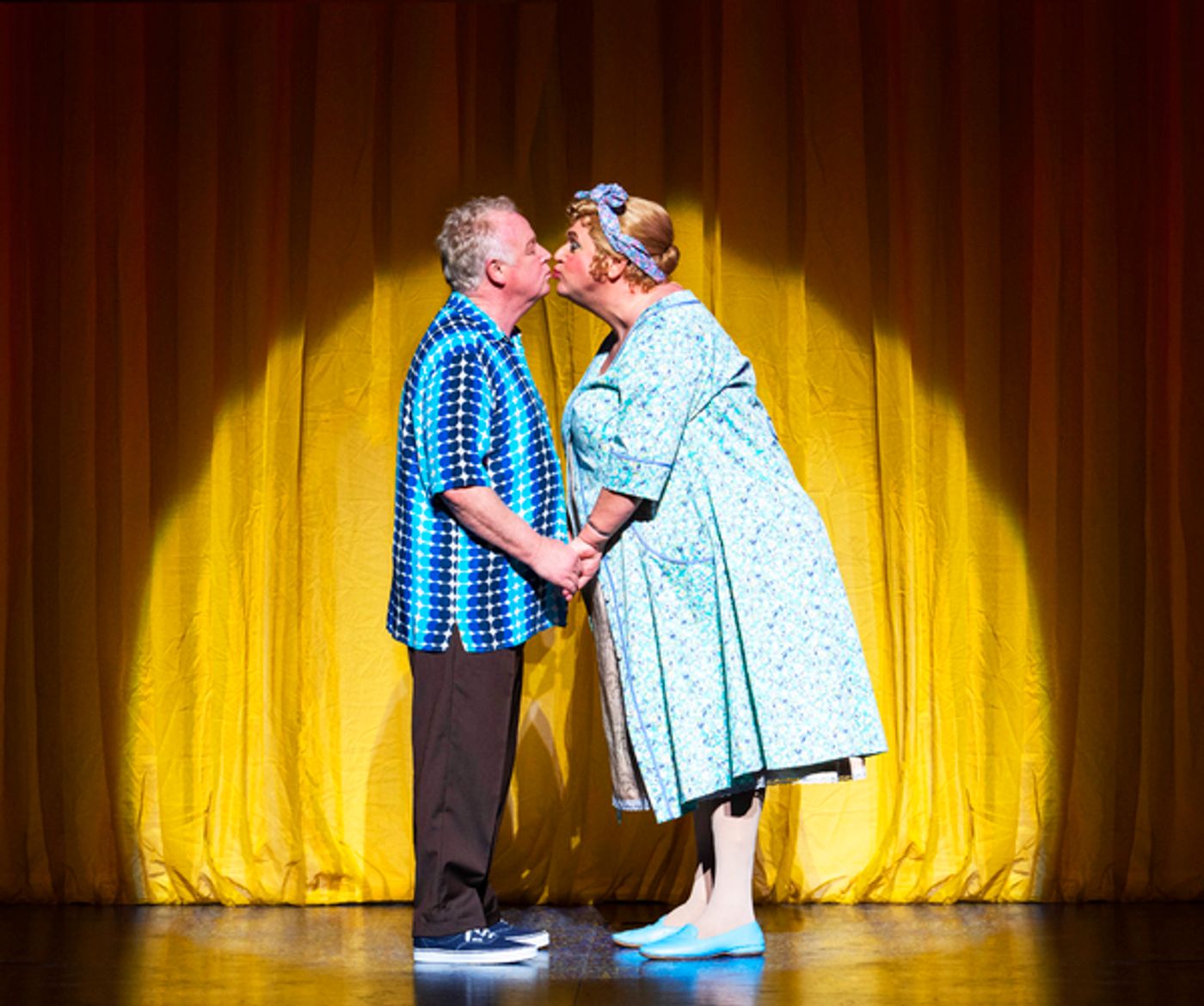 Photo Flash: First Look at Michael Ball, Lizzie Bea, Marisha Wallace, and More in HAIRSPRAY  Image