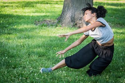 Angela Tam of Yin He Dance  Photo