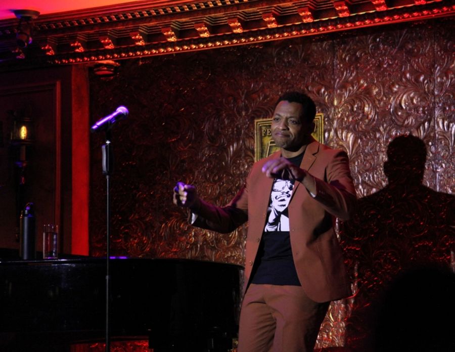 Review: DERRICK BASKIN Brings Gratitude and Grace To Feinstein's/54 Below Image