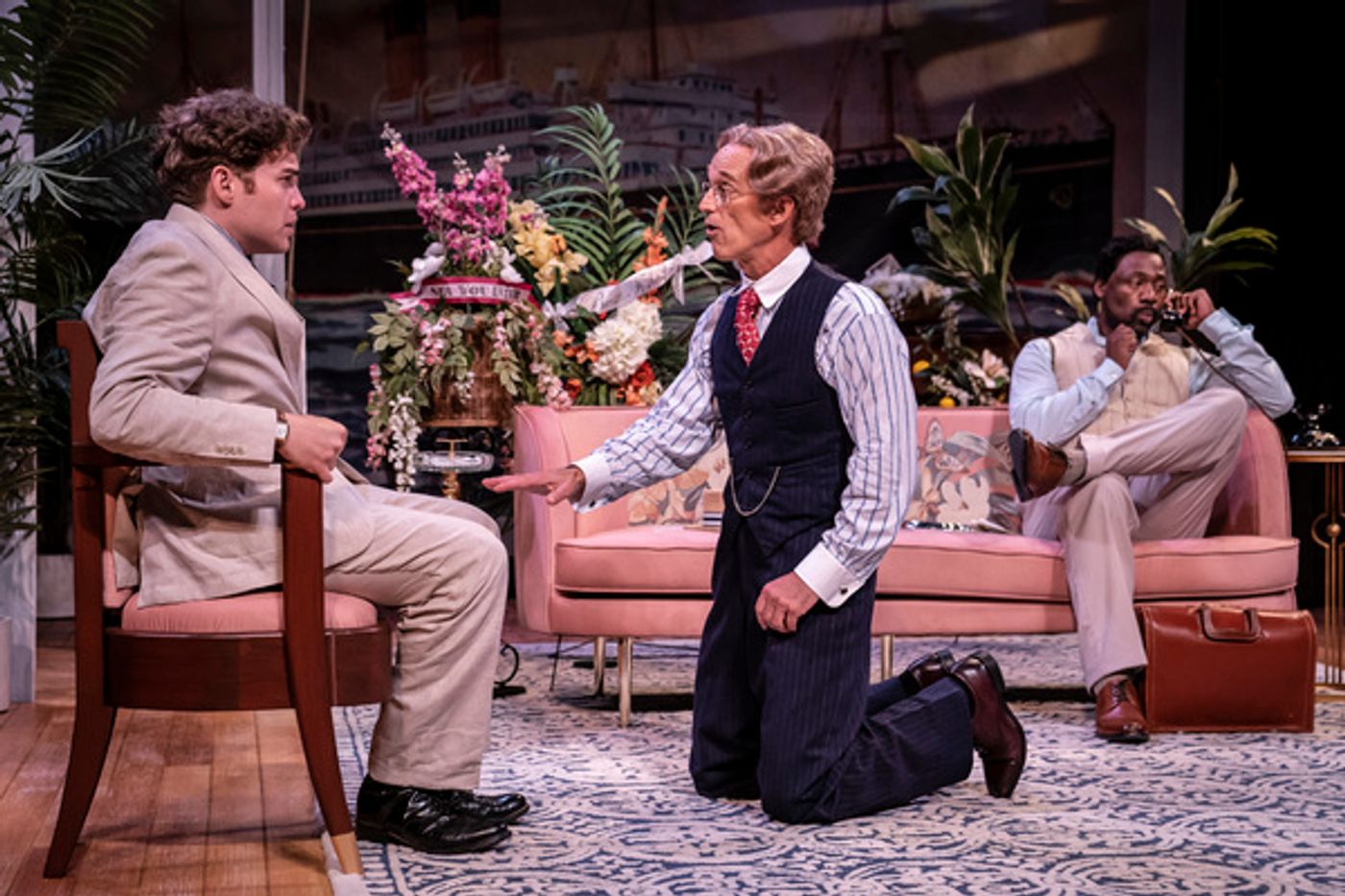 Photo Flash: First Look at ROUGH CROSSING at American Players Theatre  Image