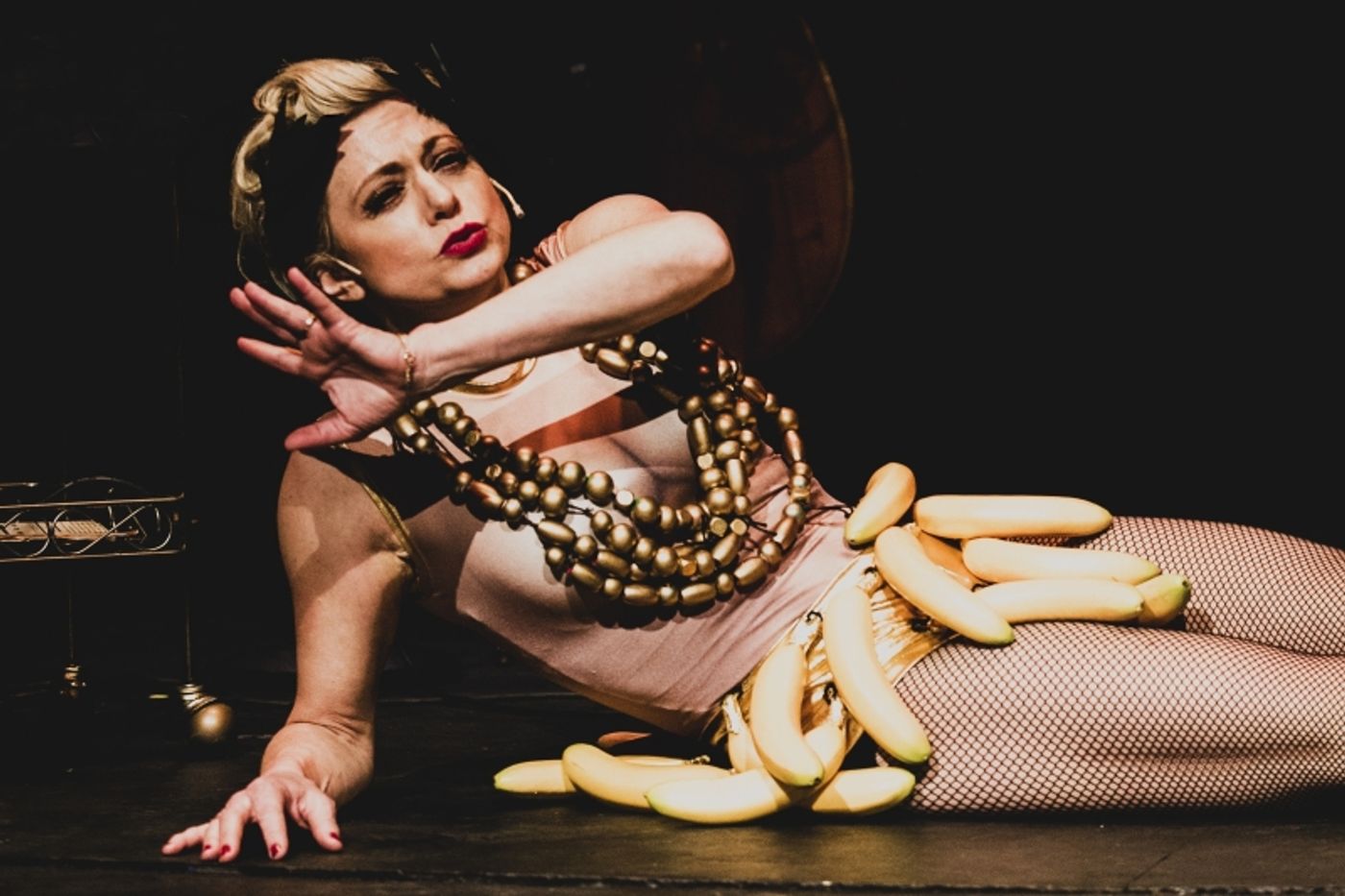 Review: STARDUST at Chat Noir - Hilde Louise Asbjørnsen Gives Star Power on Every Level  Image