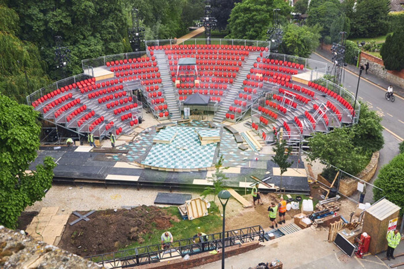 Photos: First Look at the New Lydia & Manfred Gorvy Garden Theatre  Image