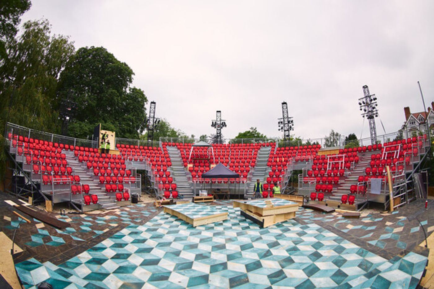 Photos: First Look at the New Lydia & Manfred Gorvy Garden Theatre  Image