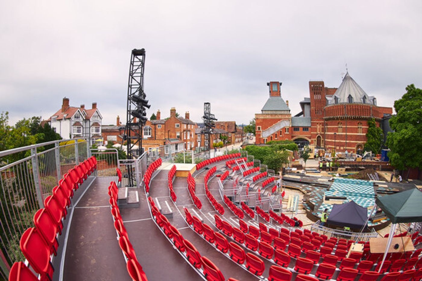 Photos: First Look at the New Lydia & Manfred Gorvy Garden Theatre  Image