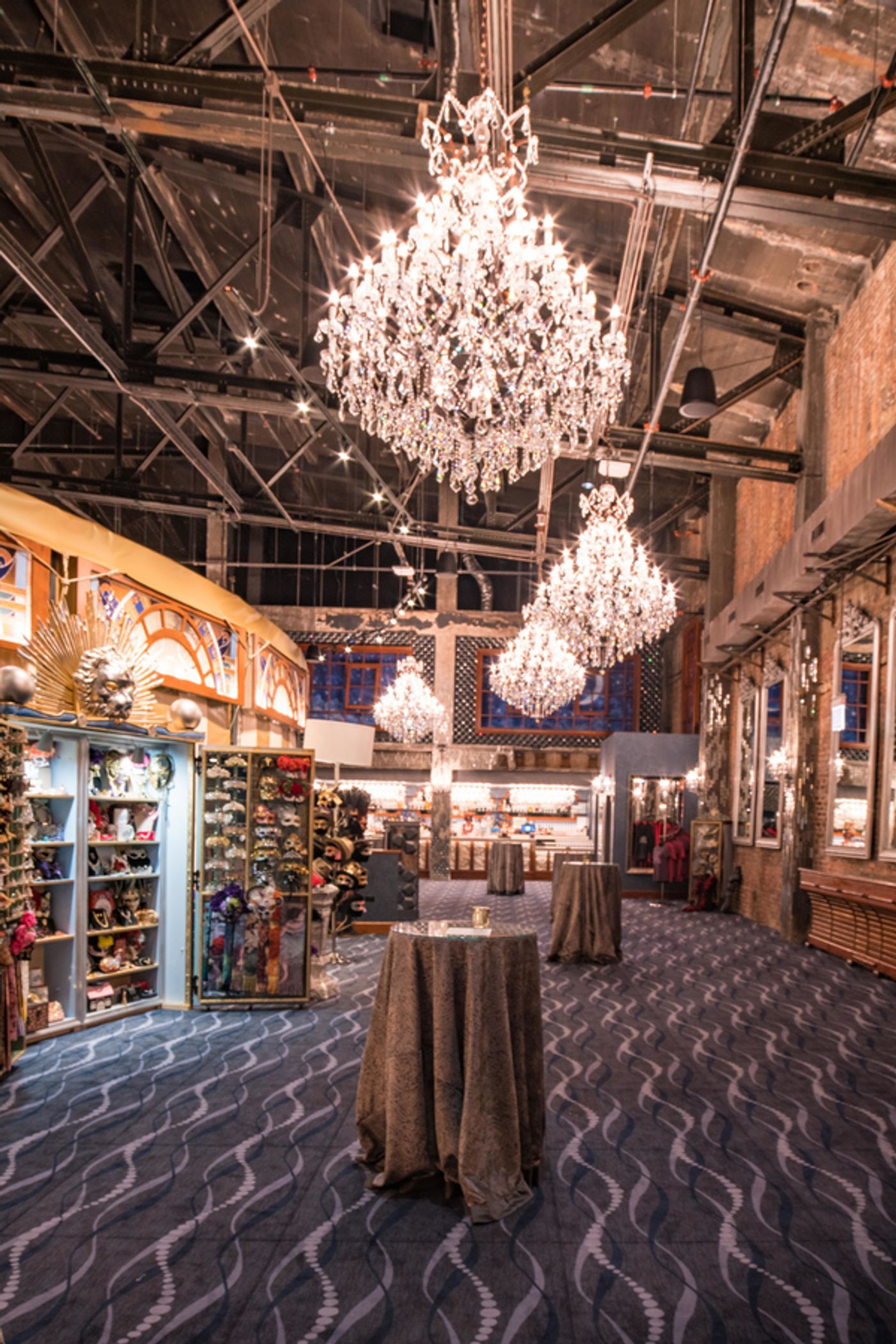 Photos: Get a Sneak Peak at TEATRO ZINZANNI Photos: Get a Sneak Peak at TEATRO ZINZANNI Image