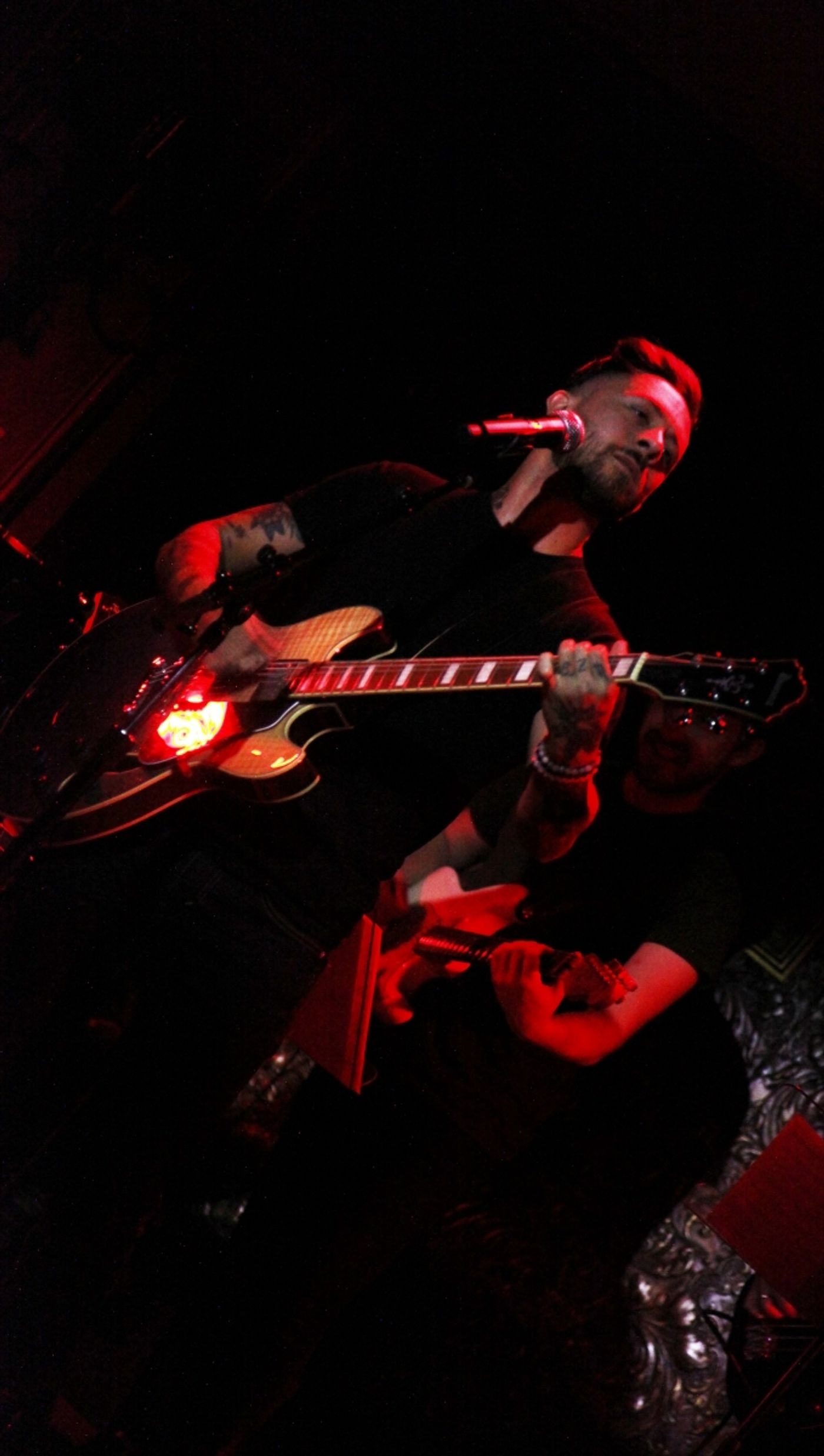 Review: MIKE WARTELLA And His Rock Music Are Both Authentic At Feinstein's/54 Below  Image