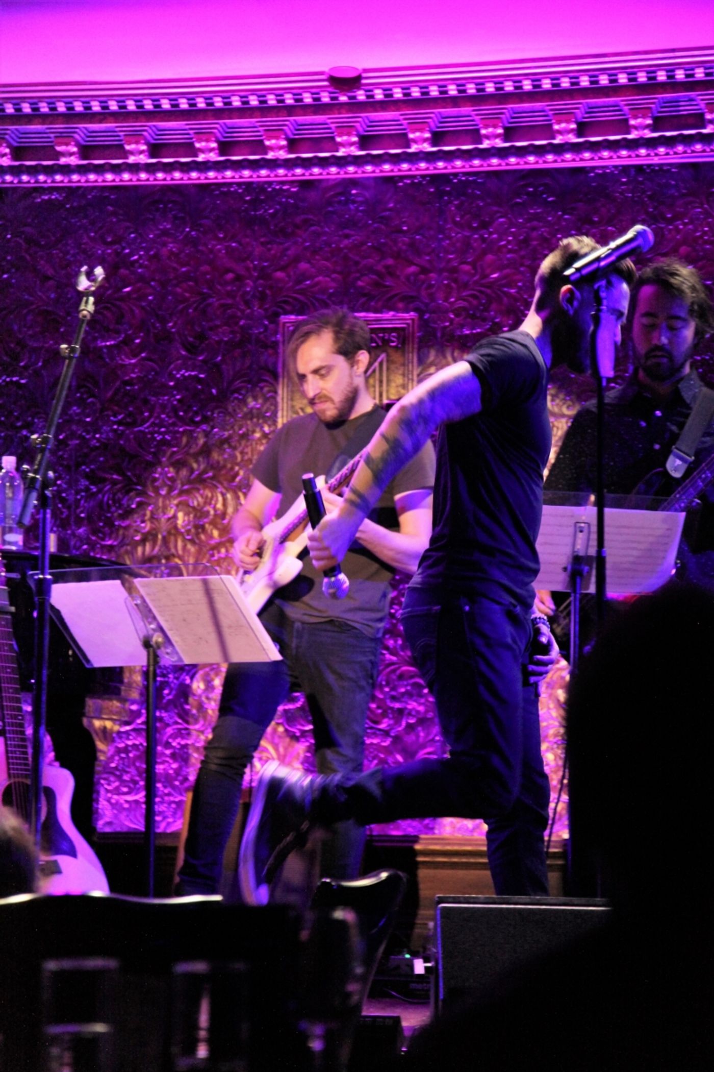 Review: MIKE WARTELLA And His Rock Music Are Both Authentic At Feinstein's/54 Below  Image