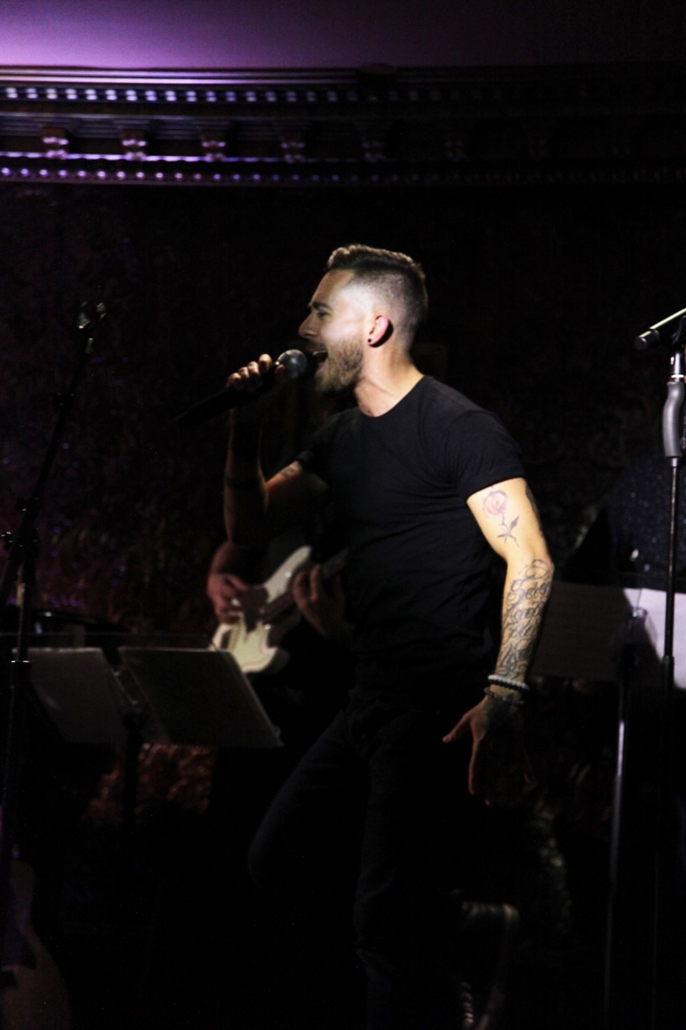 Review: MIKE WARTELLA And His Rock Music Are Both Authentic At Feinstein's/54 Below  Image