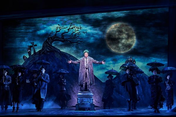 Photos: Get A First Look At BEETLEJUICE In South Korea  Image