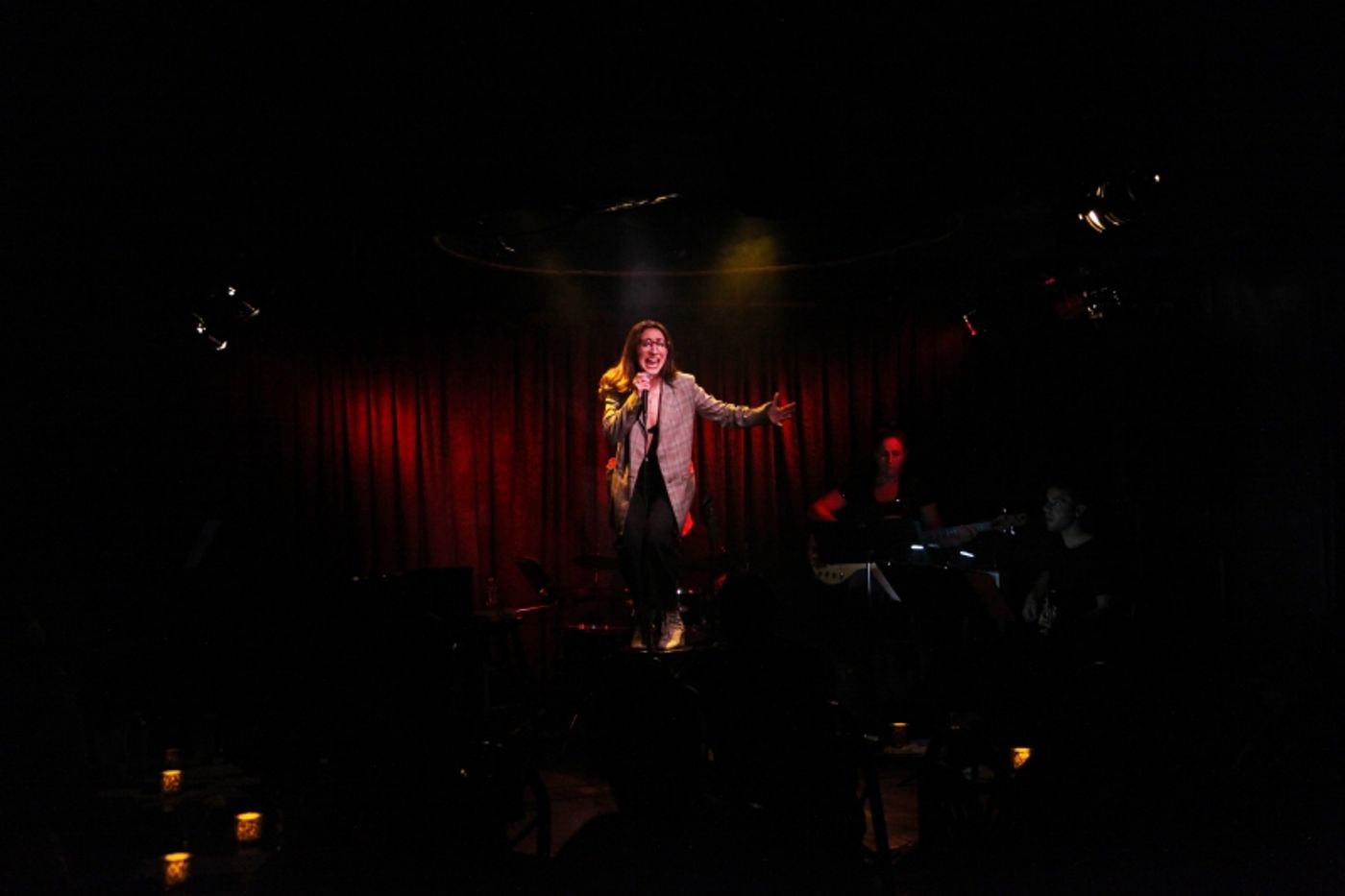 Review: ALEXIS MOLNAR SINGS THE FIONA APPLE SONGBOOK Transcends Barriers at Don't Tell Mama  Image