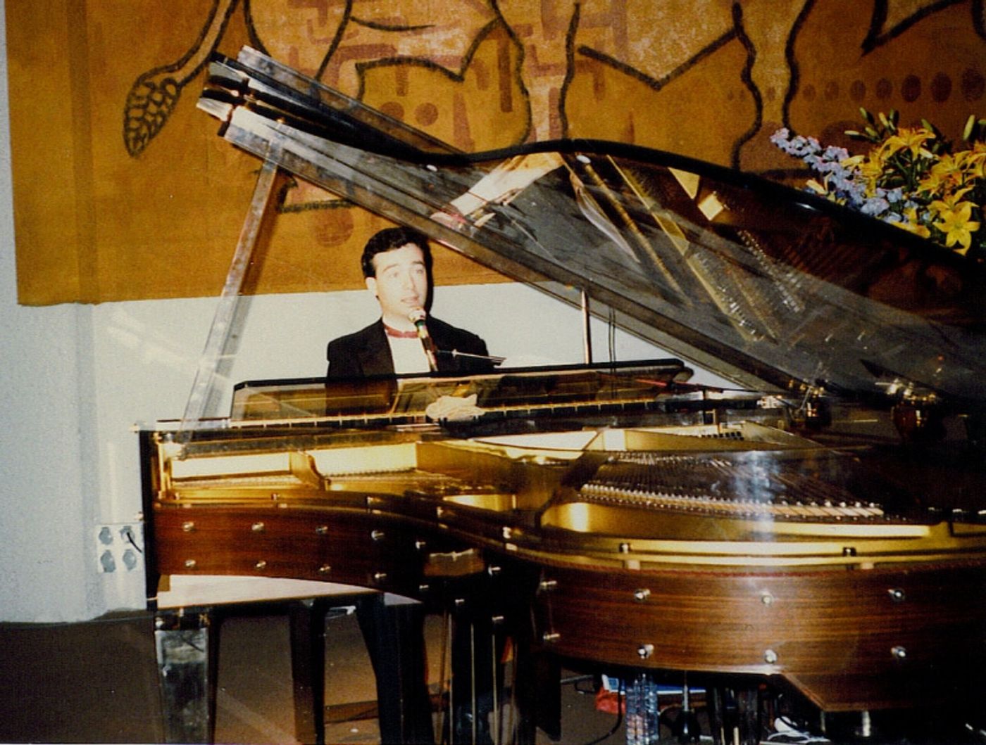 Interview: Michael McAssey Talks About OPEN MAC, Don't Tell Mama's Anniversary, and 40 Years of NYC Cabaret  Image