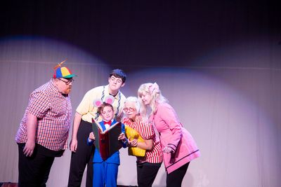 The cast of STUART LITTLE.  Photo