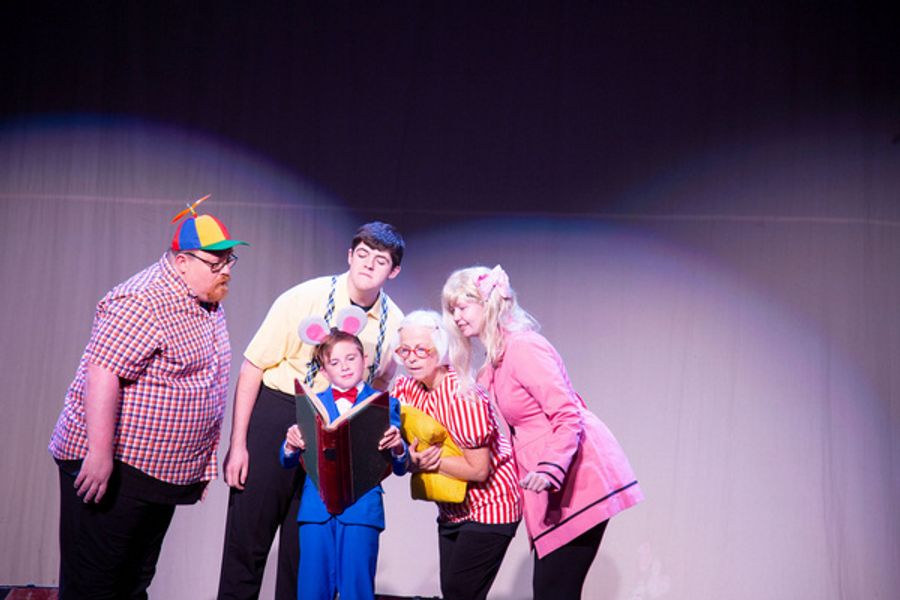 Photos: First Look at The Sauk's STUART LITTLE Image