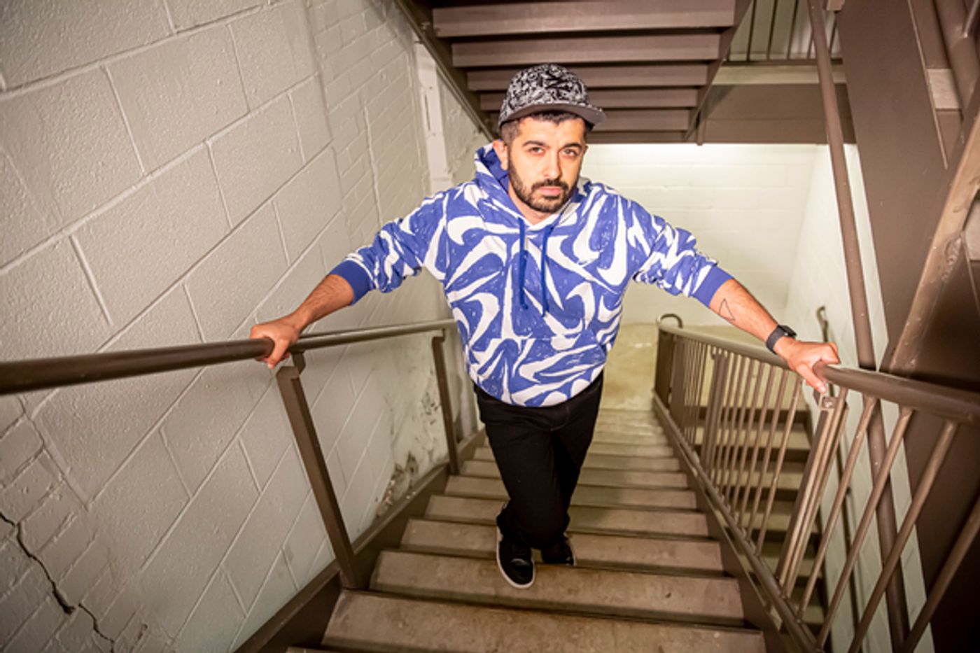 Photos: Go Behind the Scenes of I HATE IT HERE at Goodman Theatre  Image