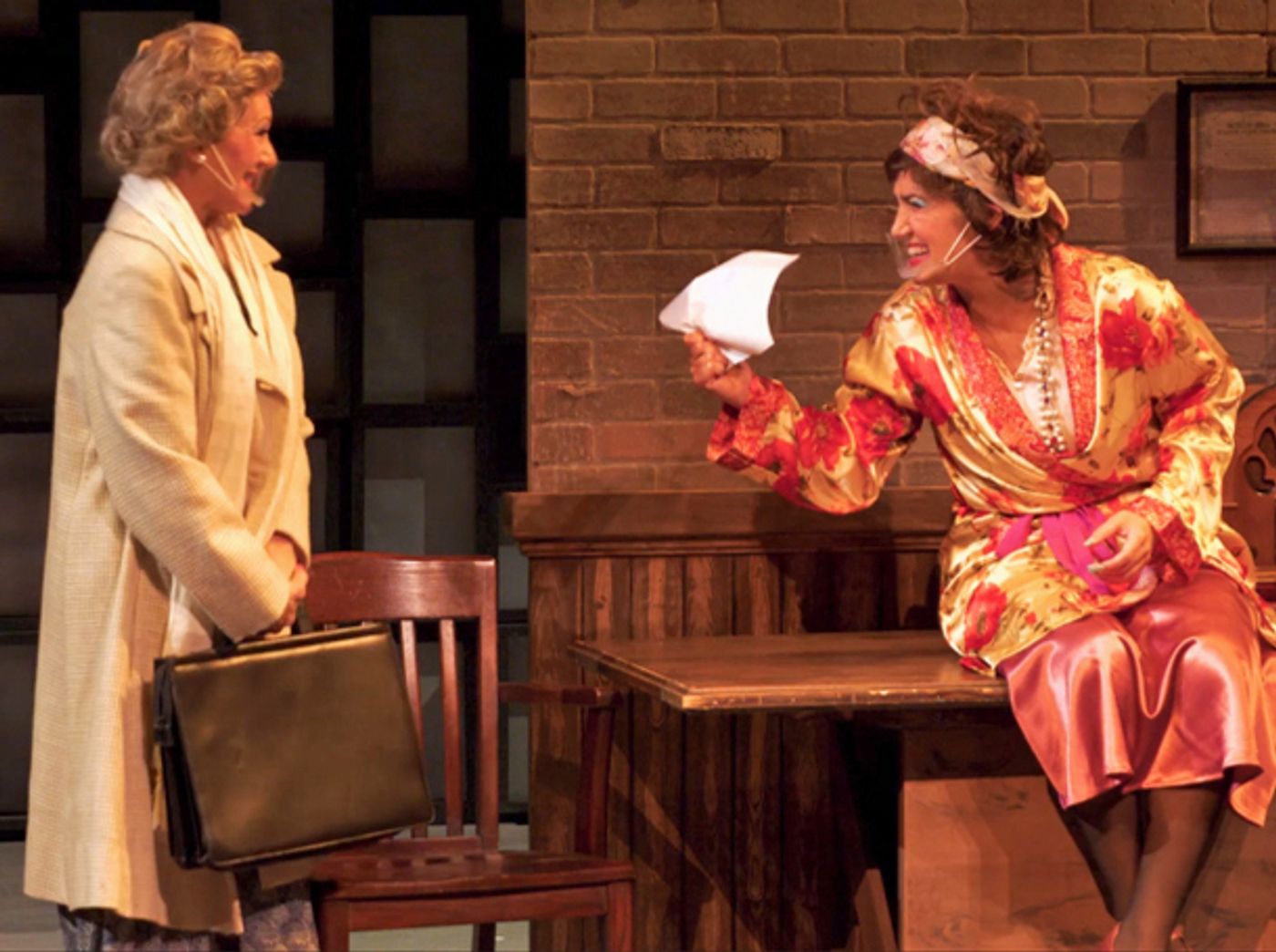ANNIE Brings the Sun Out at White Theatre  Image