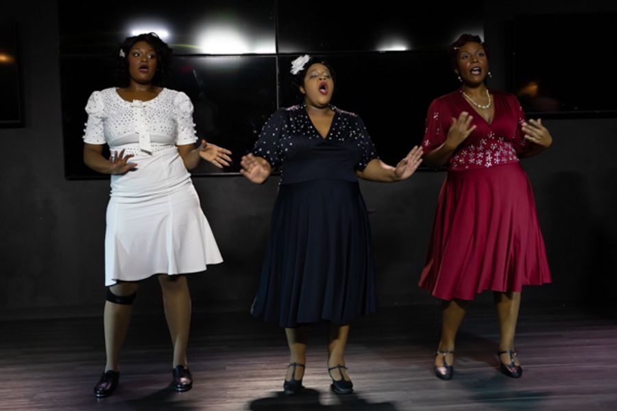 Photos: First look at Trinity Theatre Company's AIN'T MISBEHAVIN' Image