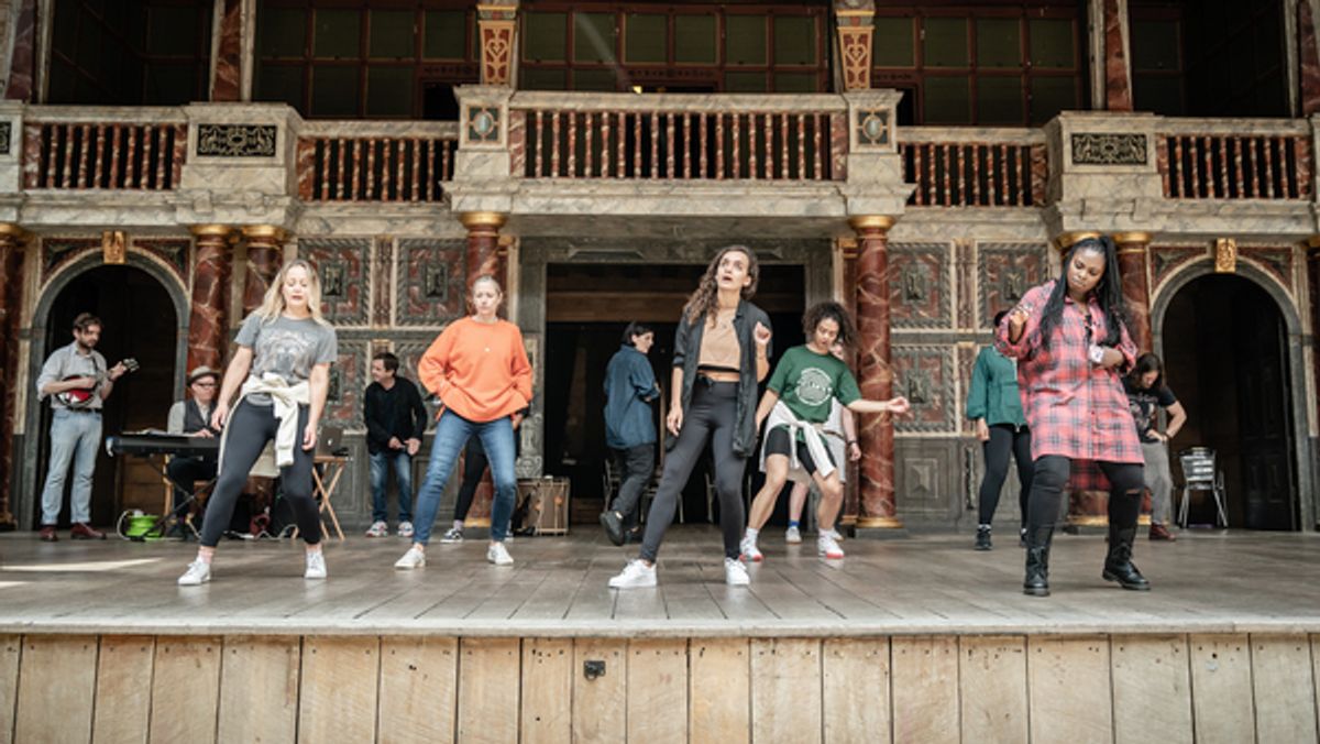 The Cast of TWELFTH NIGHT at Photos: TWELFTH NIGHT Prepares to Take the Stage at Shakespeare's Globe